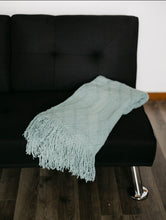 Load image into Gallery viewer, Knit Throw Blanket
