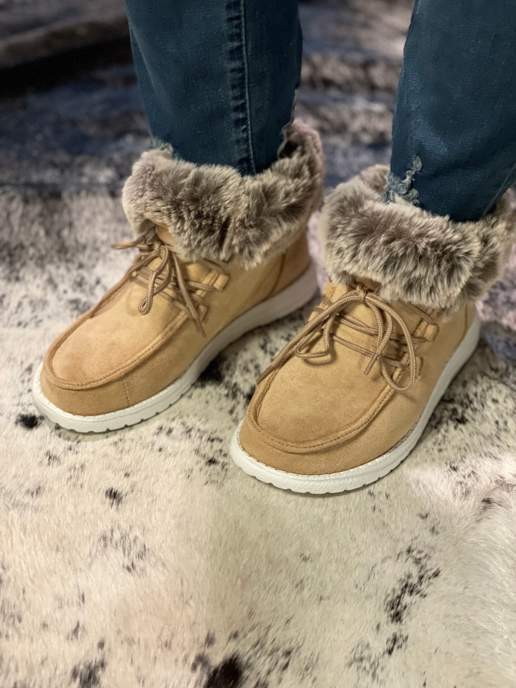 Tan Fur Lined Shoes